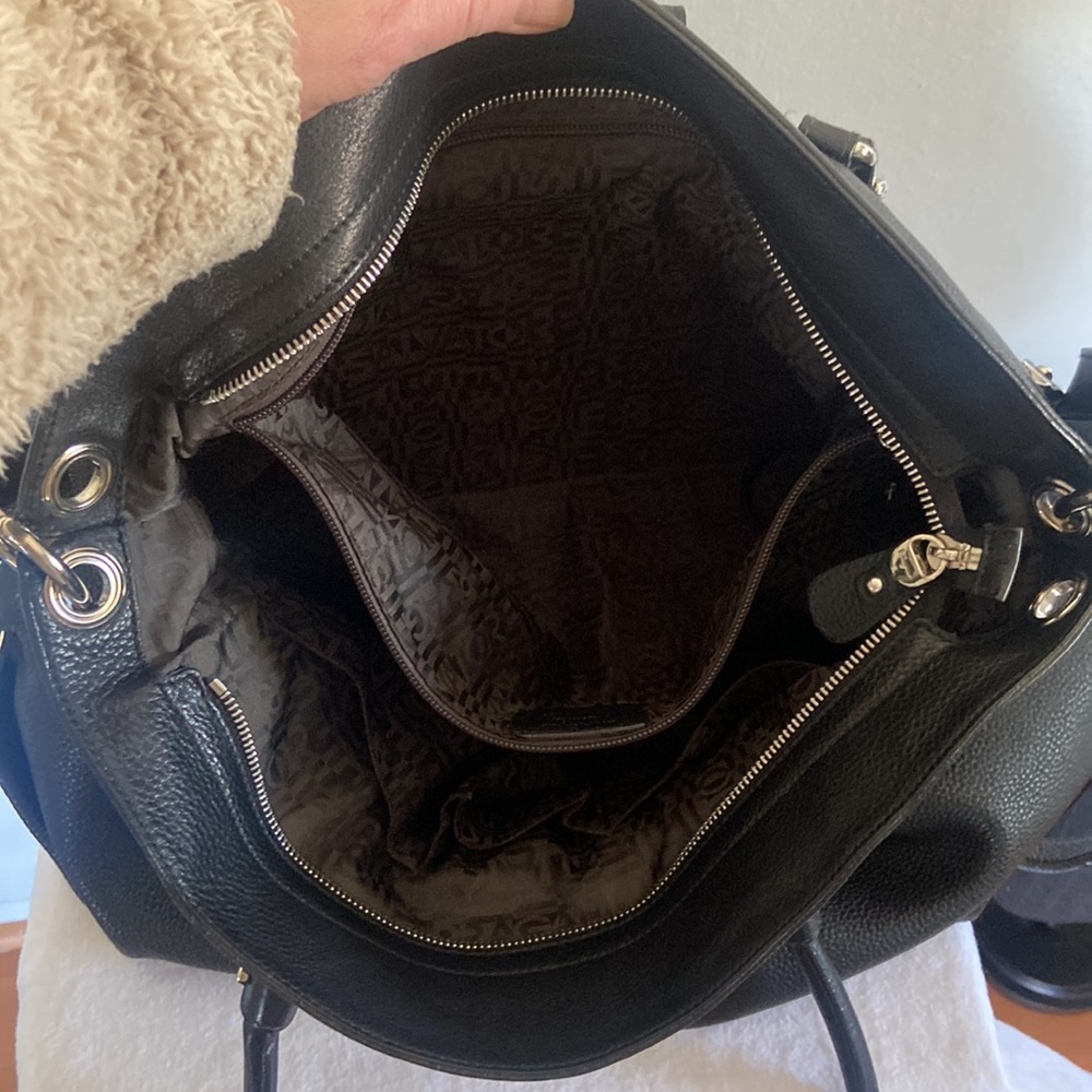 Salvatore Ferragamo Pebbled Leather Satchel/Crossbody - Picture 4 of 11
